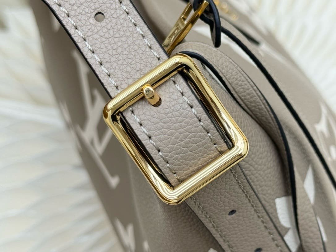 L0vis Vvtt0n M47180 CarryAll PM