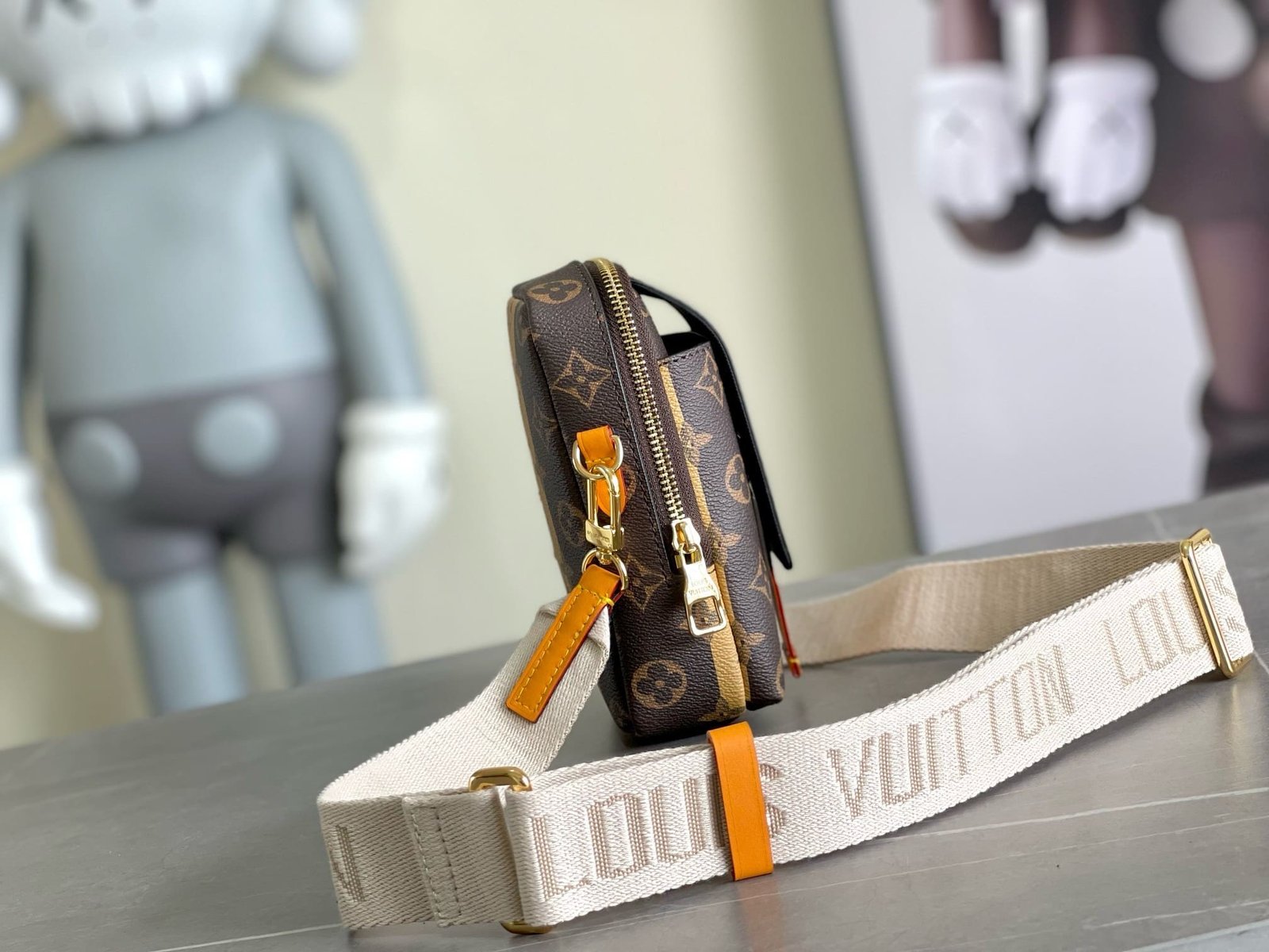 L0vis Vvtt0n M81005 FLAP DOUBLE PHONE BAG