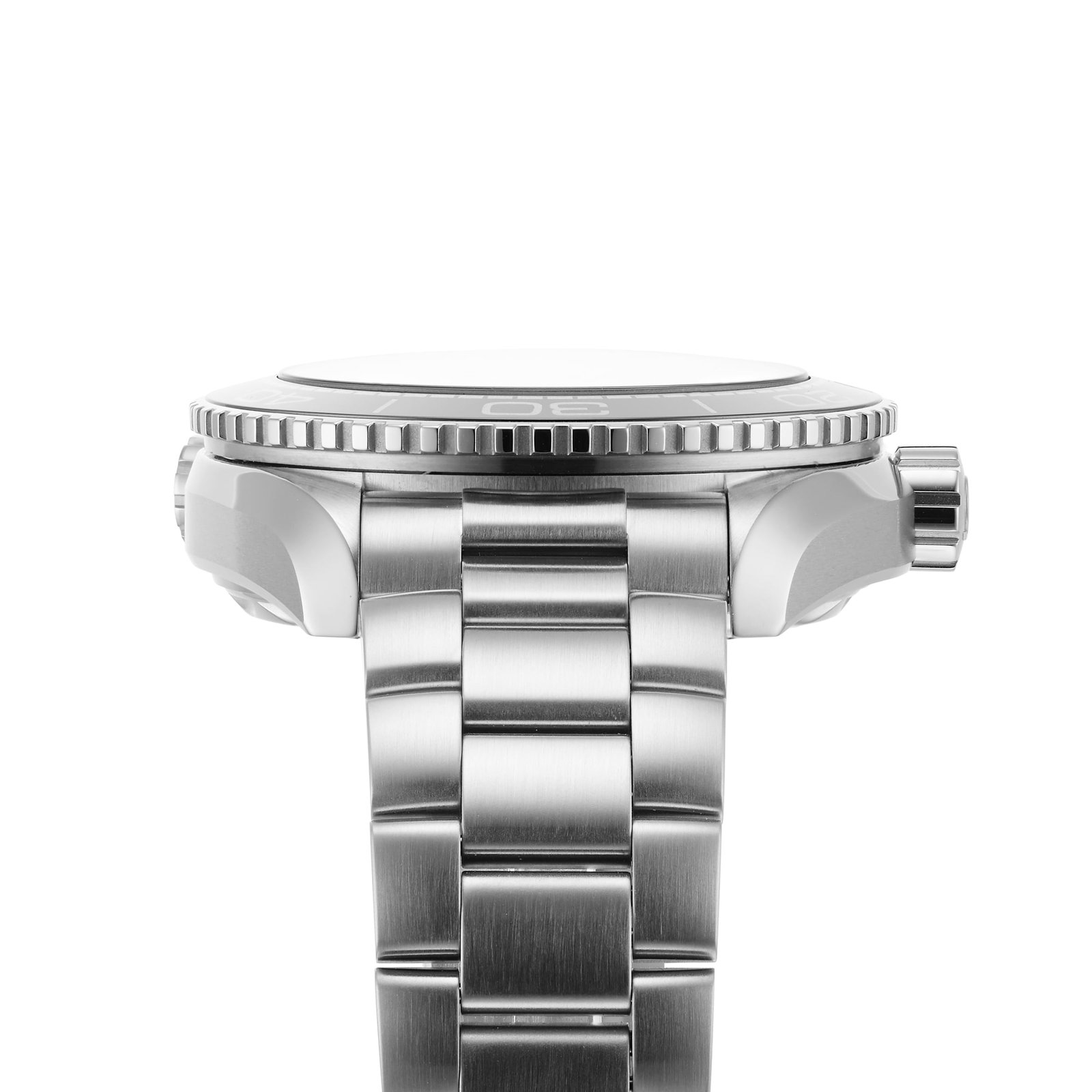 0me*ga Seamaster Planet Ocean 600M