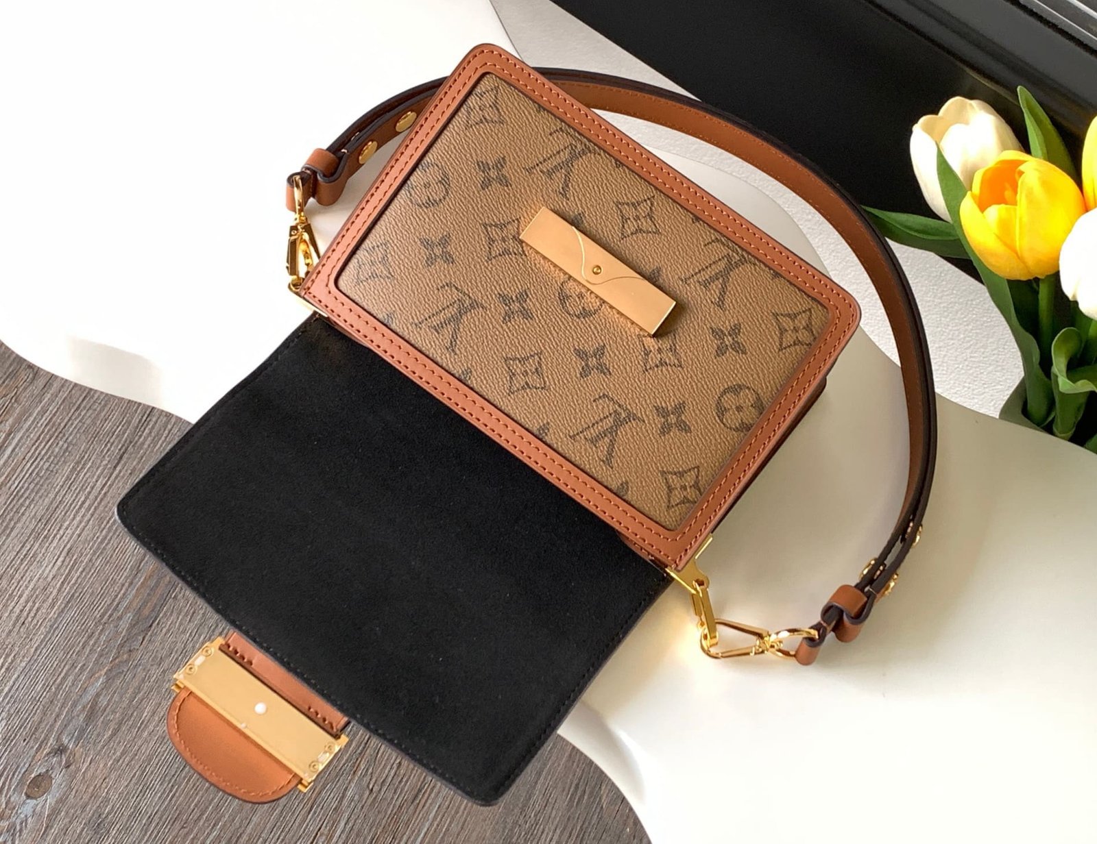 L0vis Vvtt0n M44580 Mini Dauphine