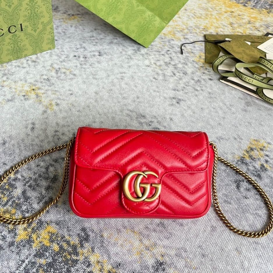 Gvc*1 Marmont matelasse leather S*per mini bag