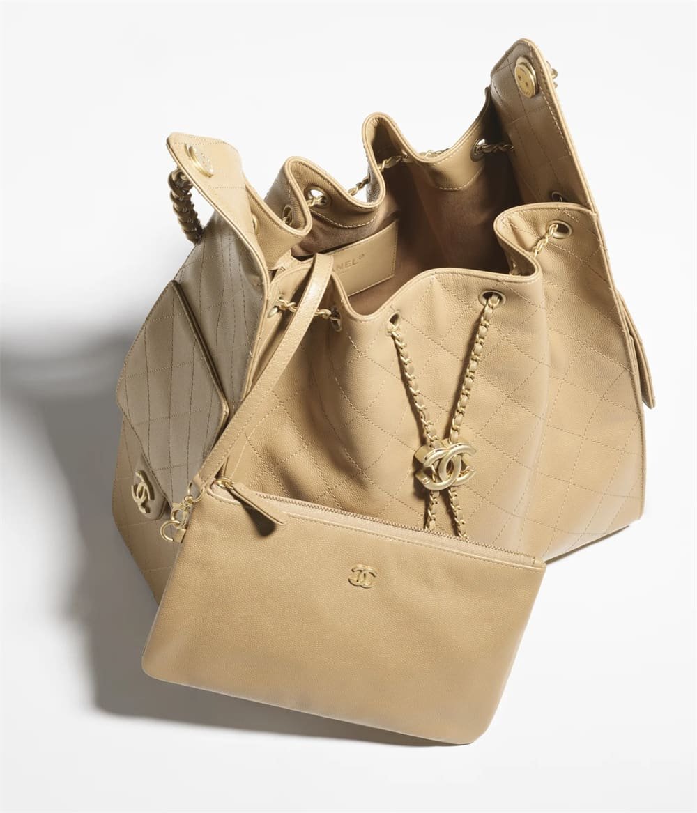 Ch**el 25 Medium Handbag