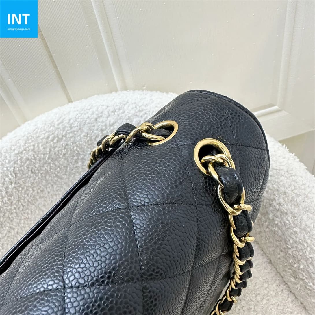 Ch**el Classic Maxi Handbag GRAINED CALFSKIN & GOLD METAL