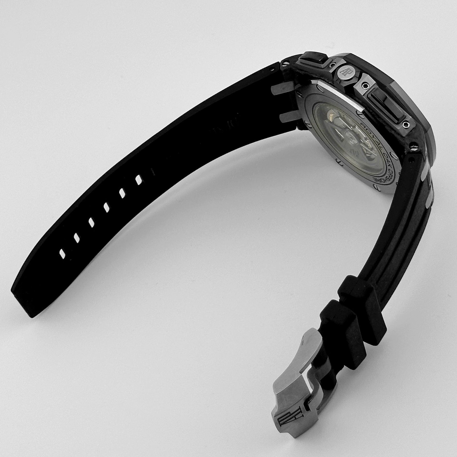 Audemars P1g*et Royal Oak Offshore 26400AU.OO.A002CA.01 Chronograph Black Carbon