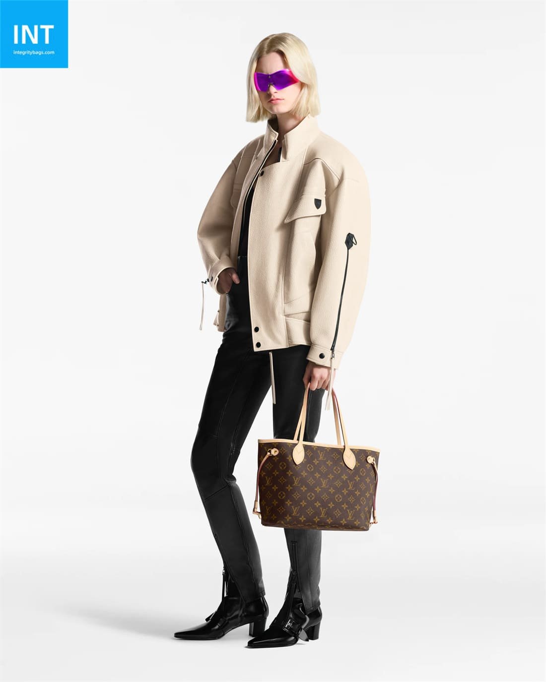 L0vis Vvtt0n M46979 Neverfull PM
