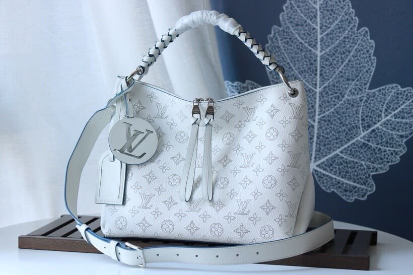 L0vis Vvtt0n M56201 Beaubourg Hobo MM