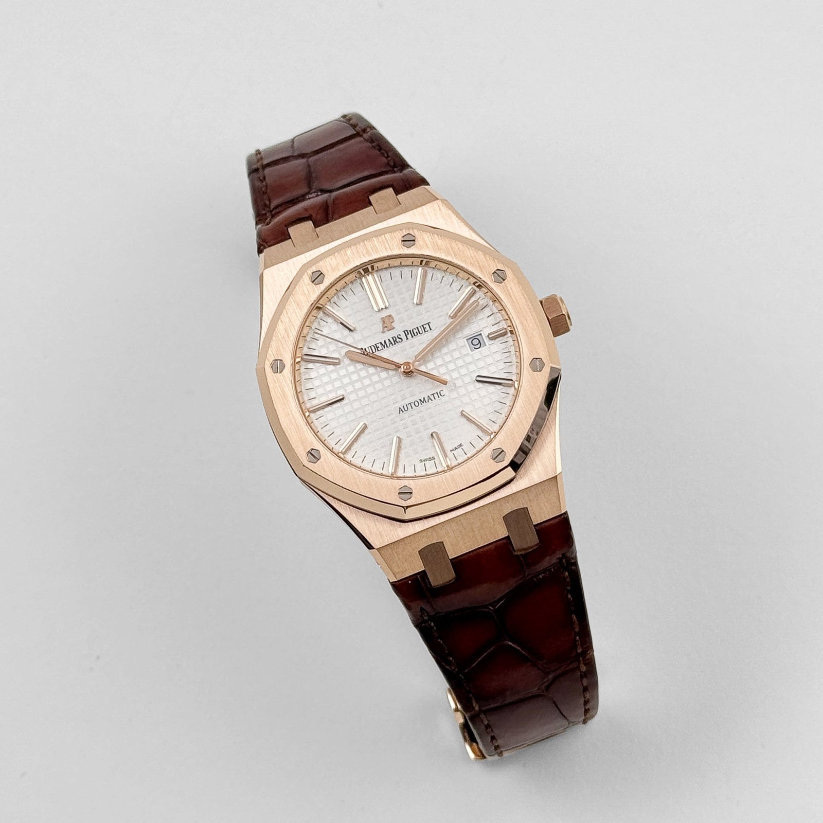 Audemars P1g*et Royal Oak 15400OR.OO.D088CR.01 Selfwinding Rose Gold Silver Dial (2017)