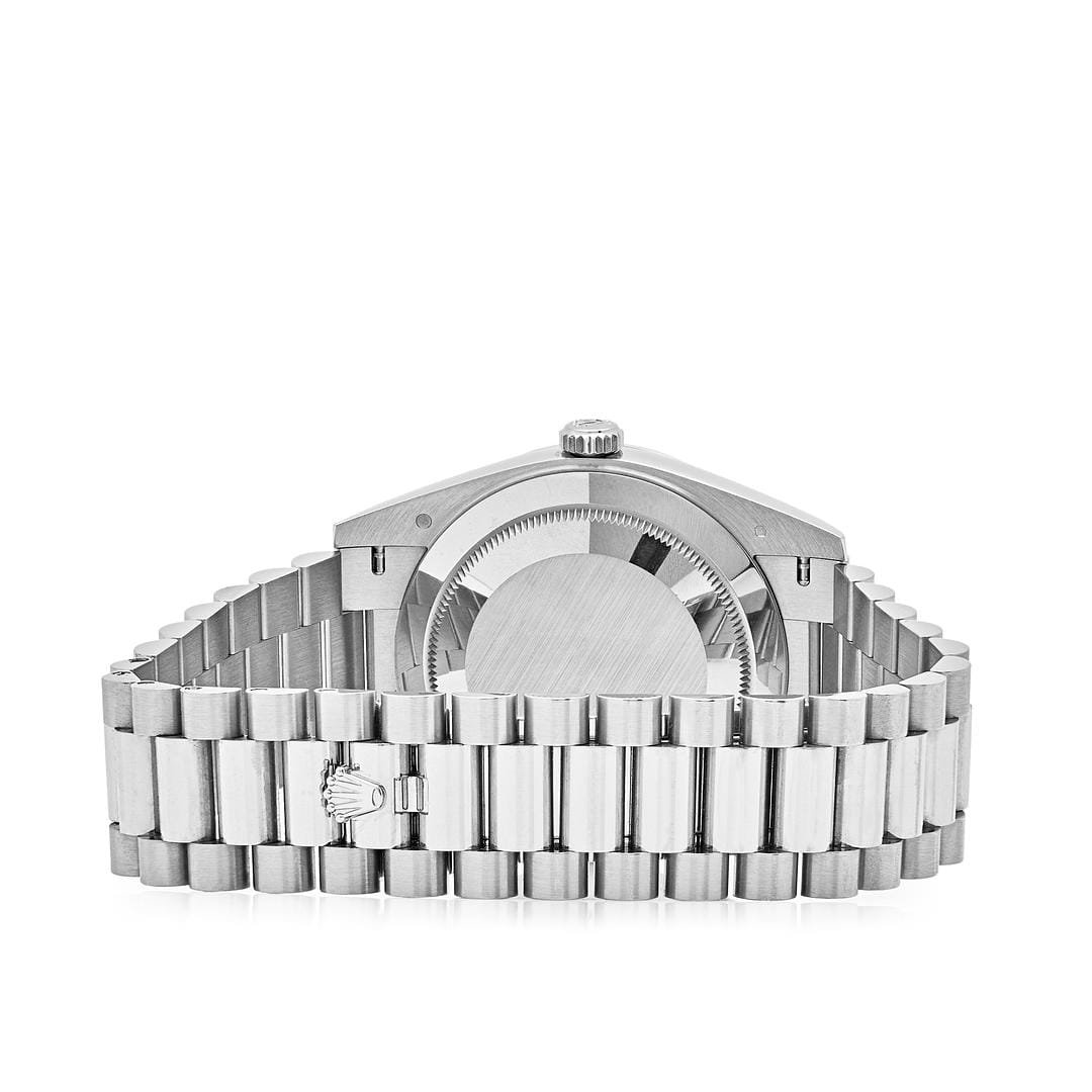 R01ex Day-Date 40 228239 White Gold Olive Dial (2022)