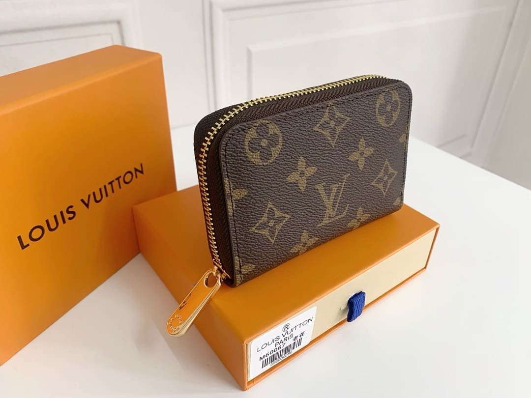 L0vis Vvtt0n M60067 Zippy Coin Purse