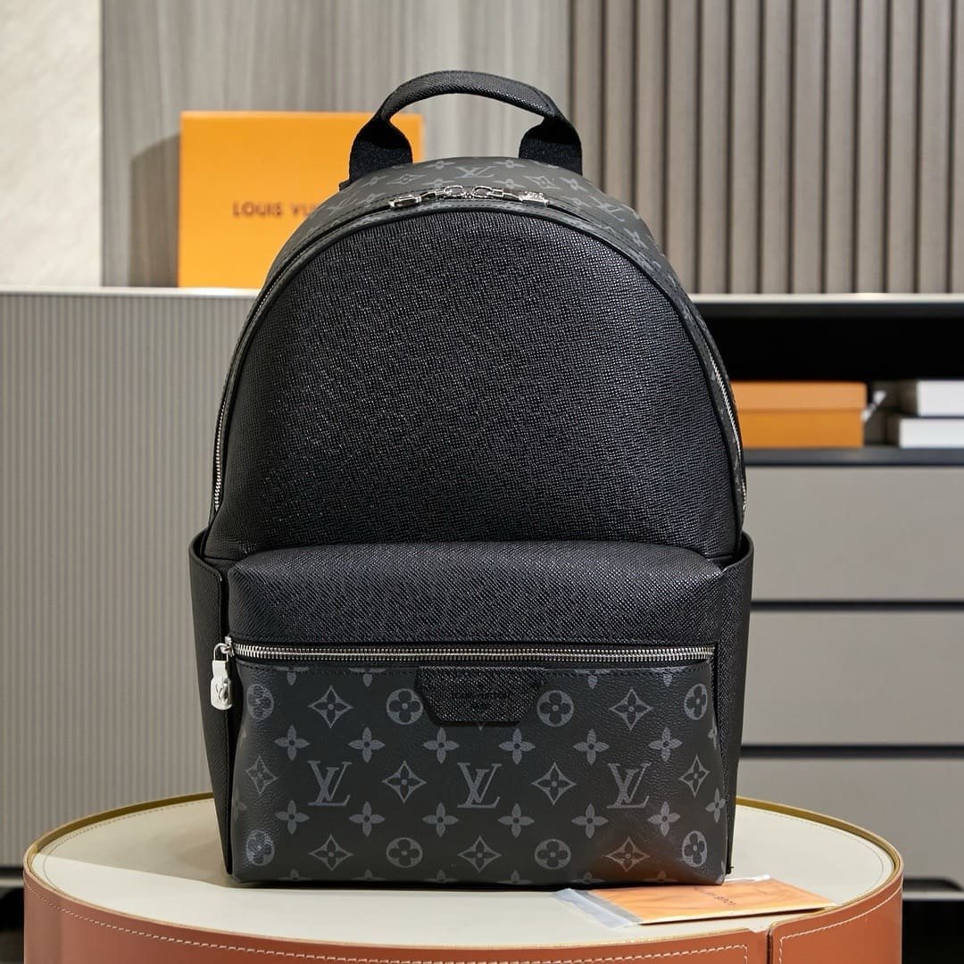 L0vis Vvtt0n M31033 Discovery Backpack