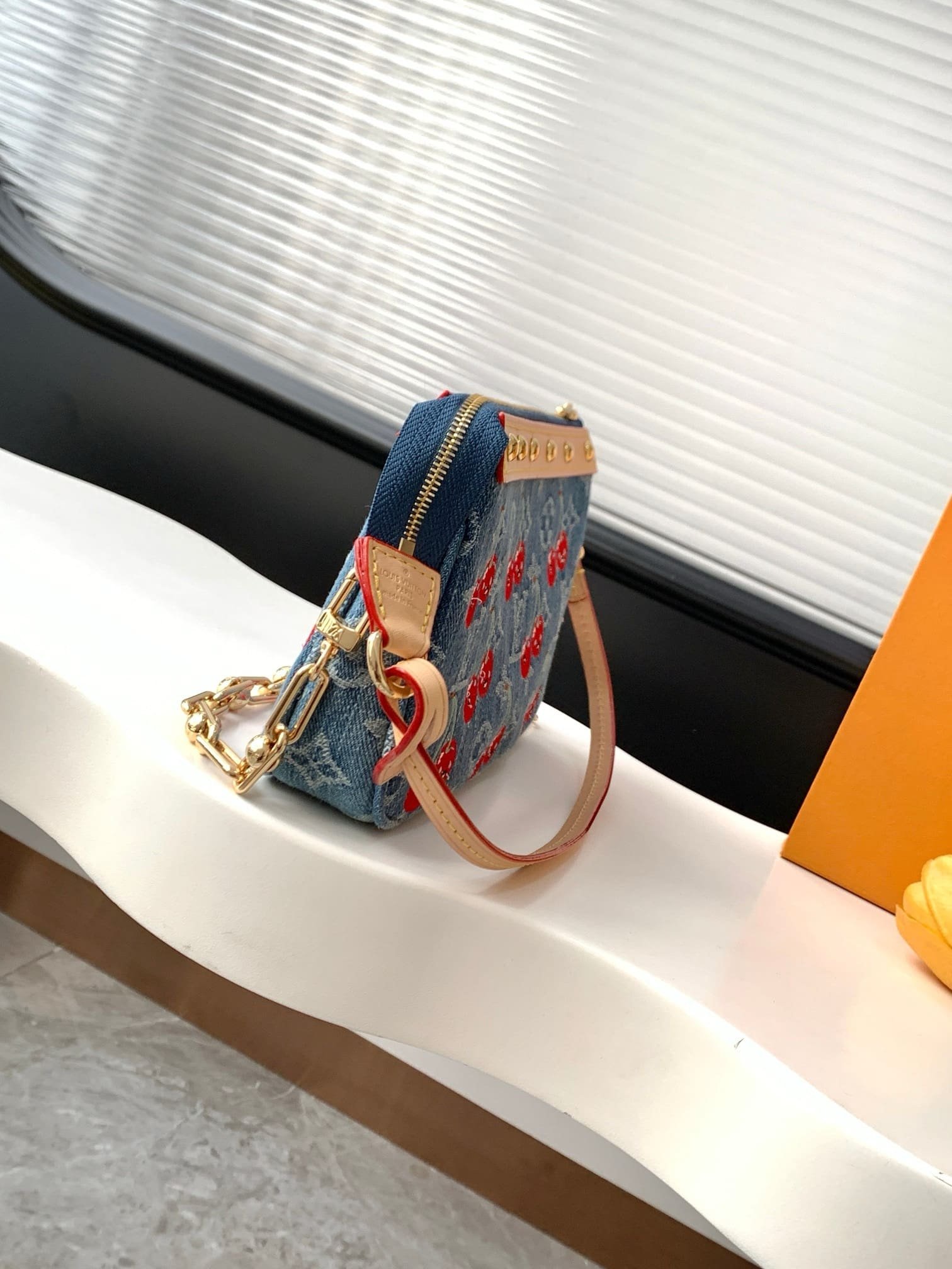 L0vis Vvtt0n M13994 LV x TM Pochette Accessoires