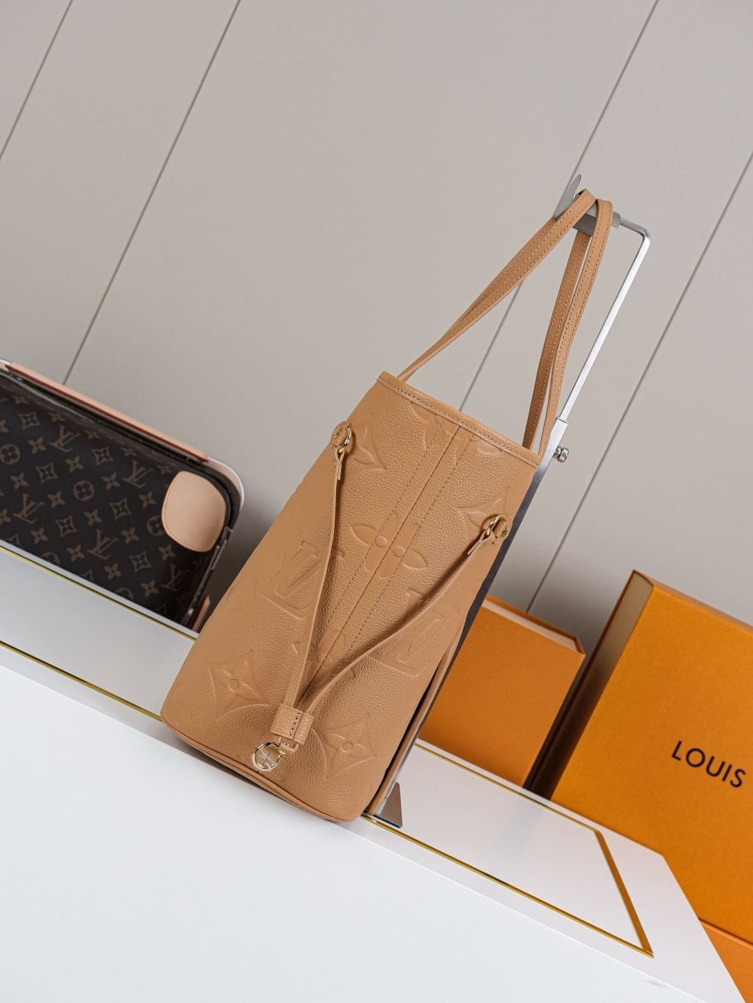 L0vis Vvtt0n M14319 Neverfull MM
