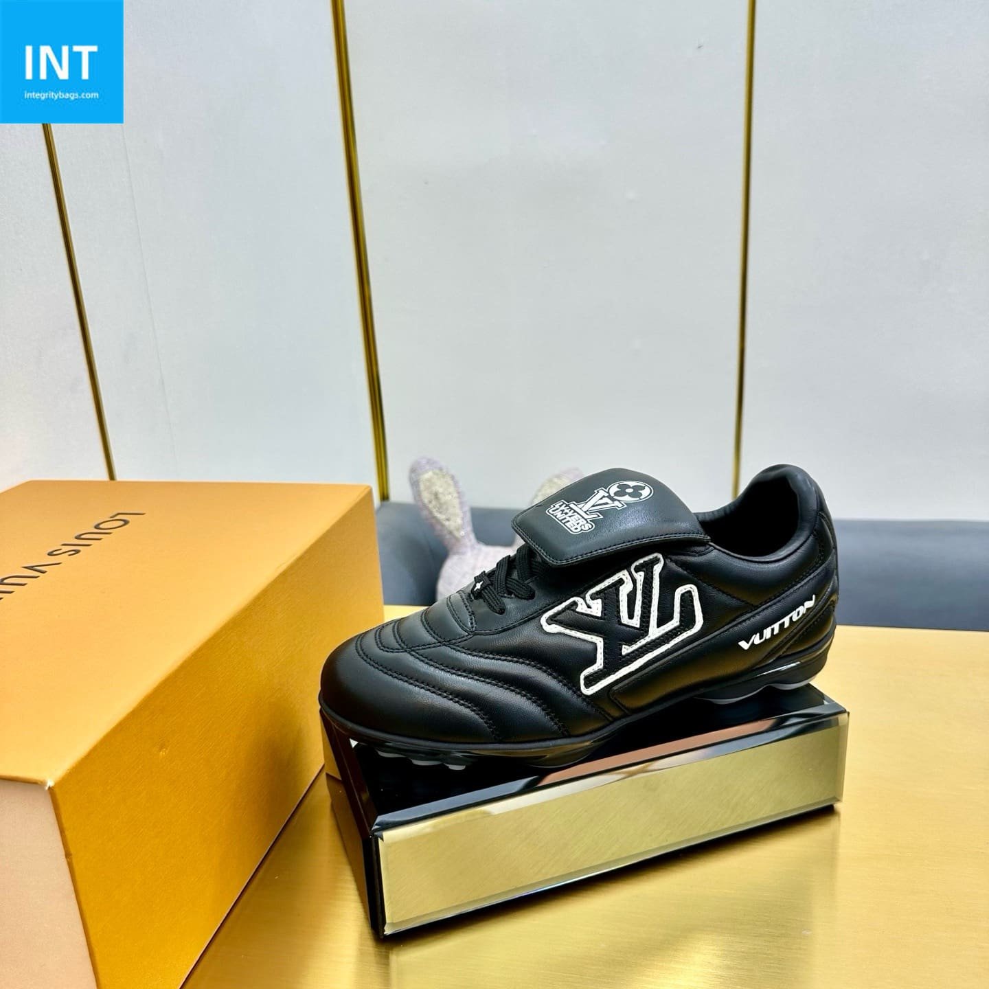L0vis Vvtt0n Shoes | Mastercraft Quality