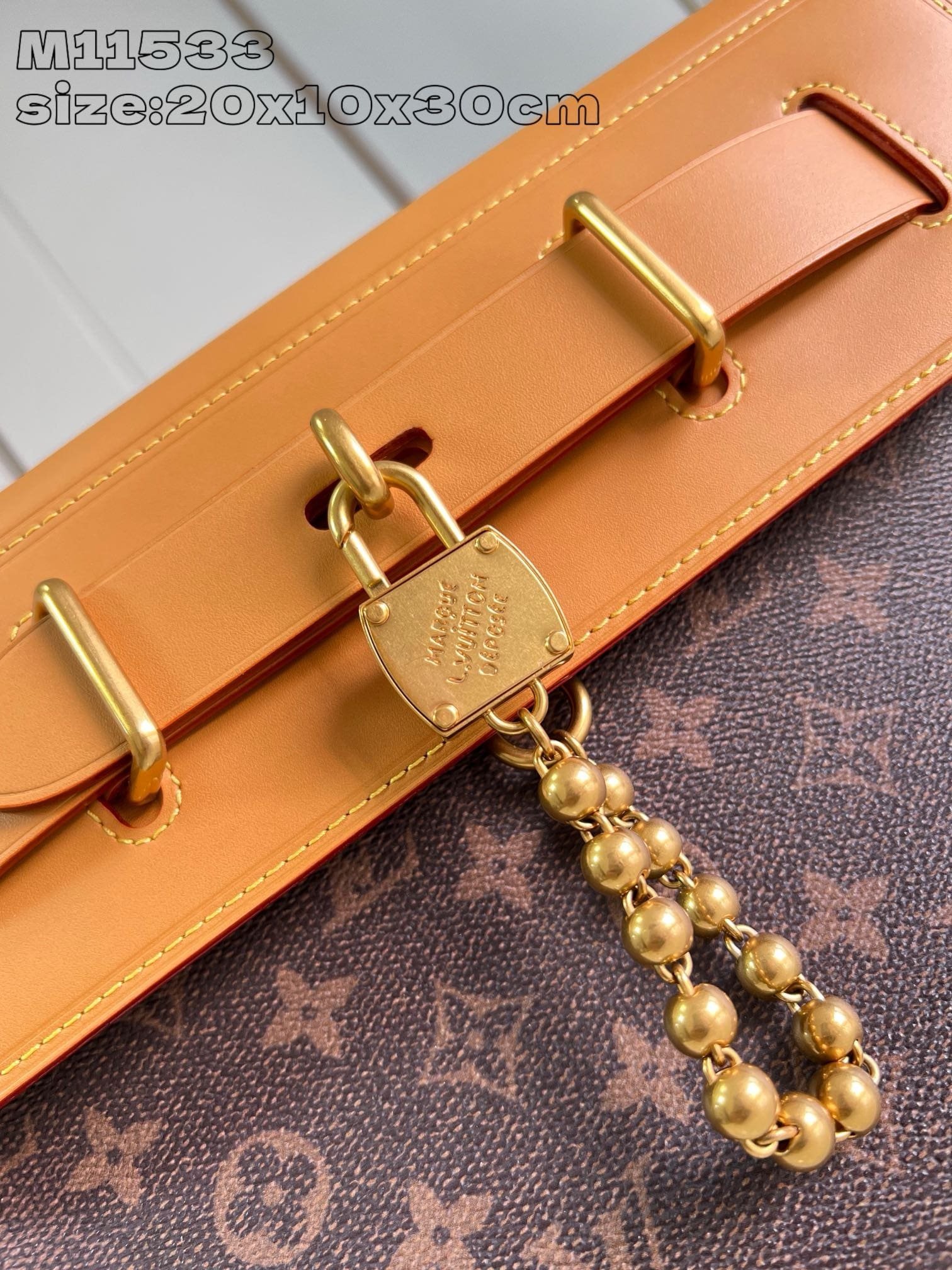 L0vis Vvtt0n M11533 Steamer Crossbody