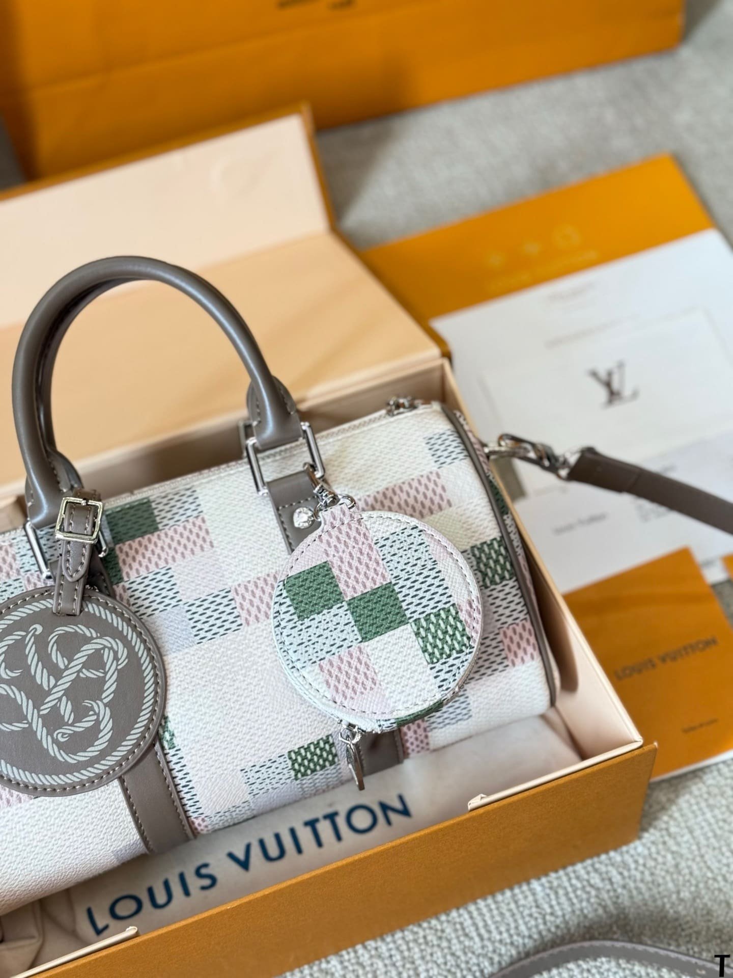 L0vis Vvtt0n Keepall 25 N00105