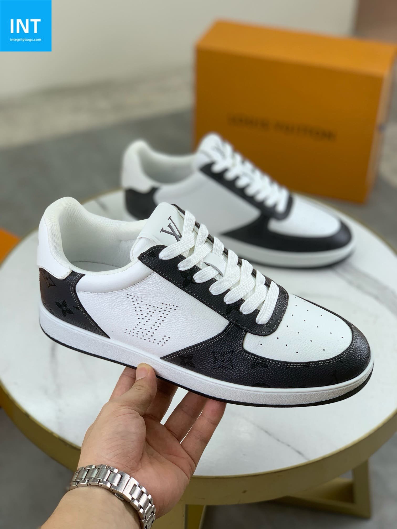 L0vis Vvtt0n Shoes | Mastercraft Quality