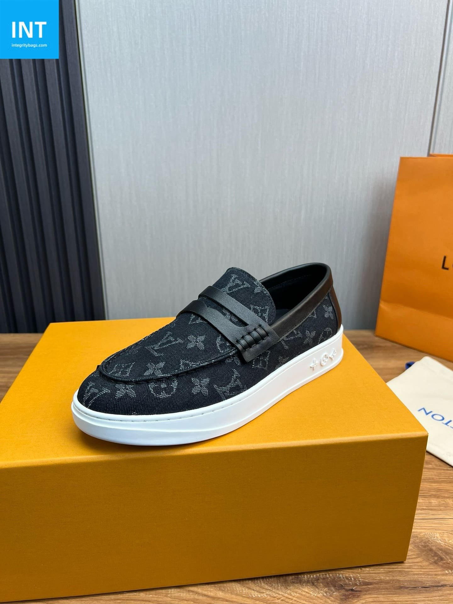 L0vis Vvtt0n Shoes | Mastercraft Quality