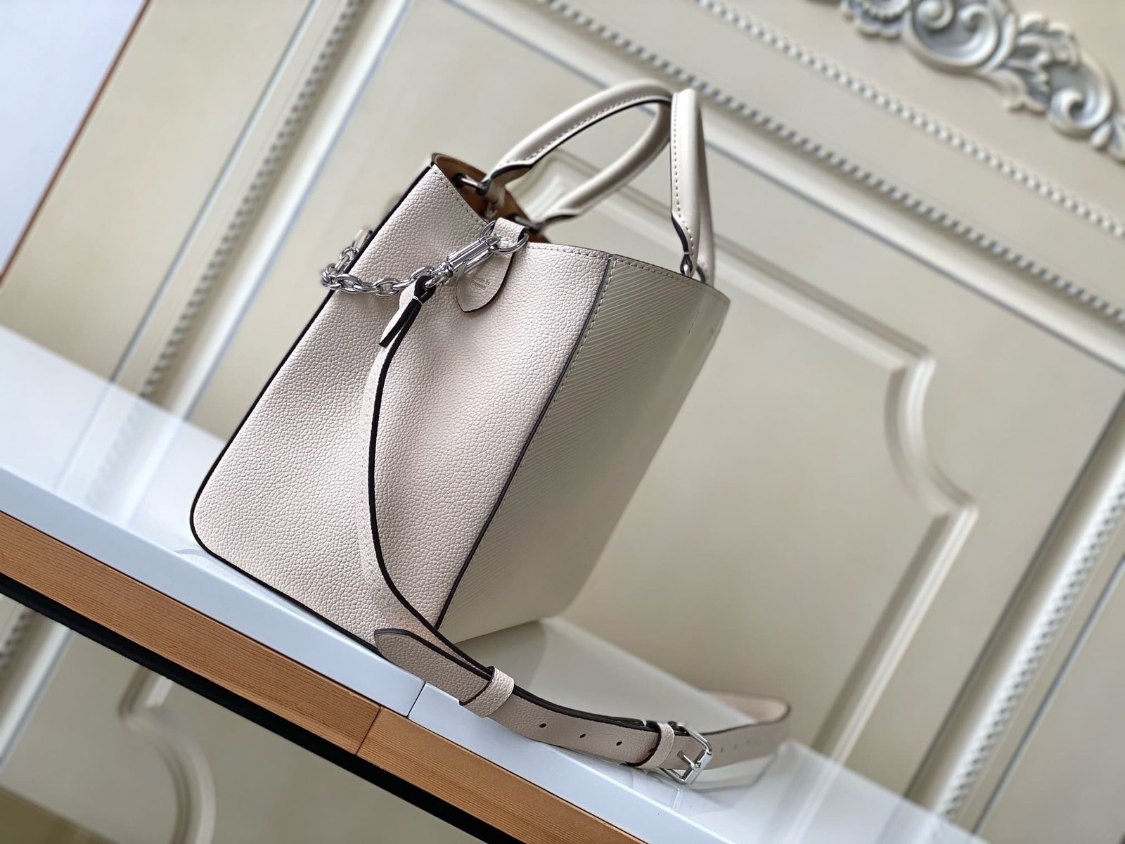 L0vis Vvtt0n M20520 MARELLE TOTE BB Shopping
