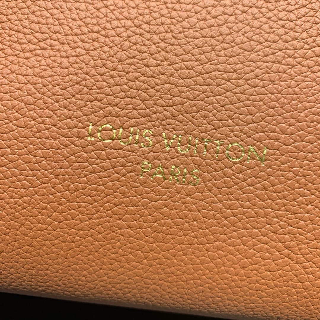 L0vis Vvtt0n M25354 Low Key Hobo PM（Top-quality）