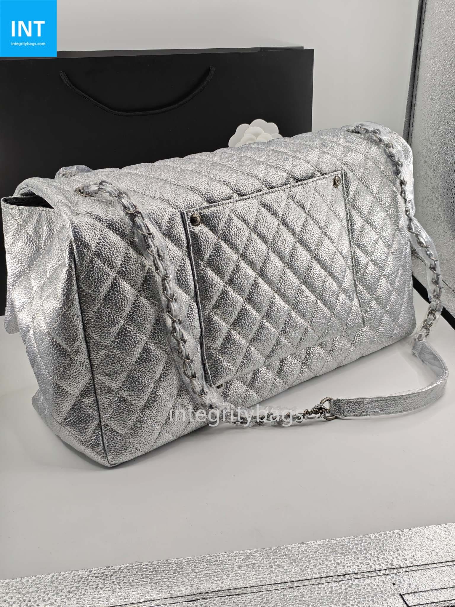 Ch**el bag