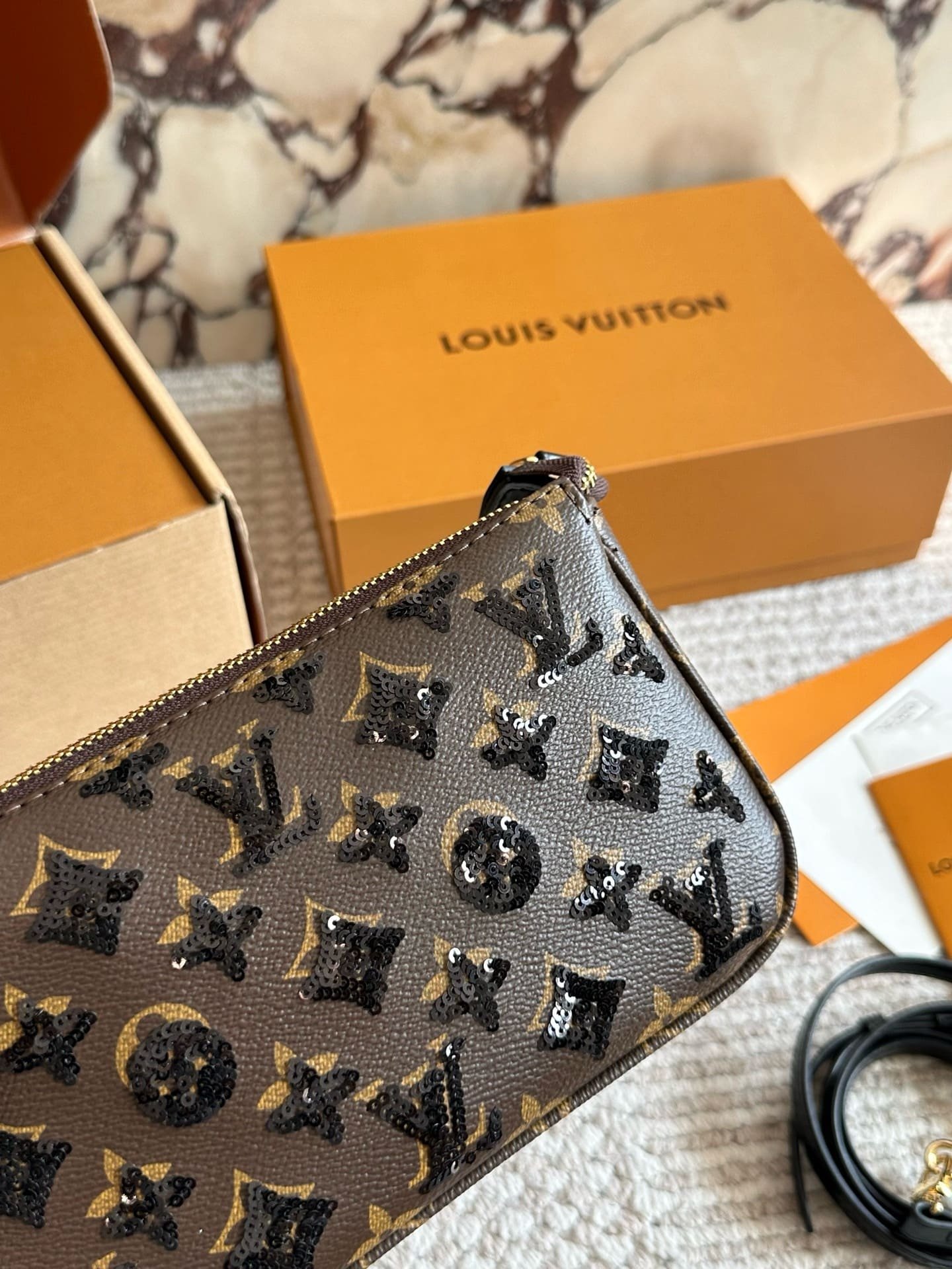 L0vis Vvtt0n M26473 Pochette Accessoires