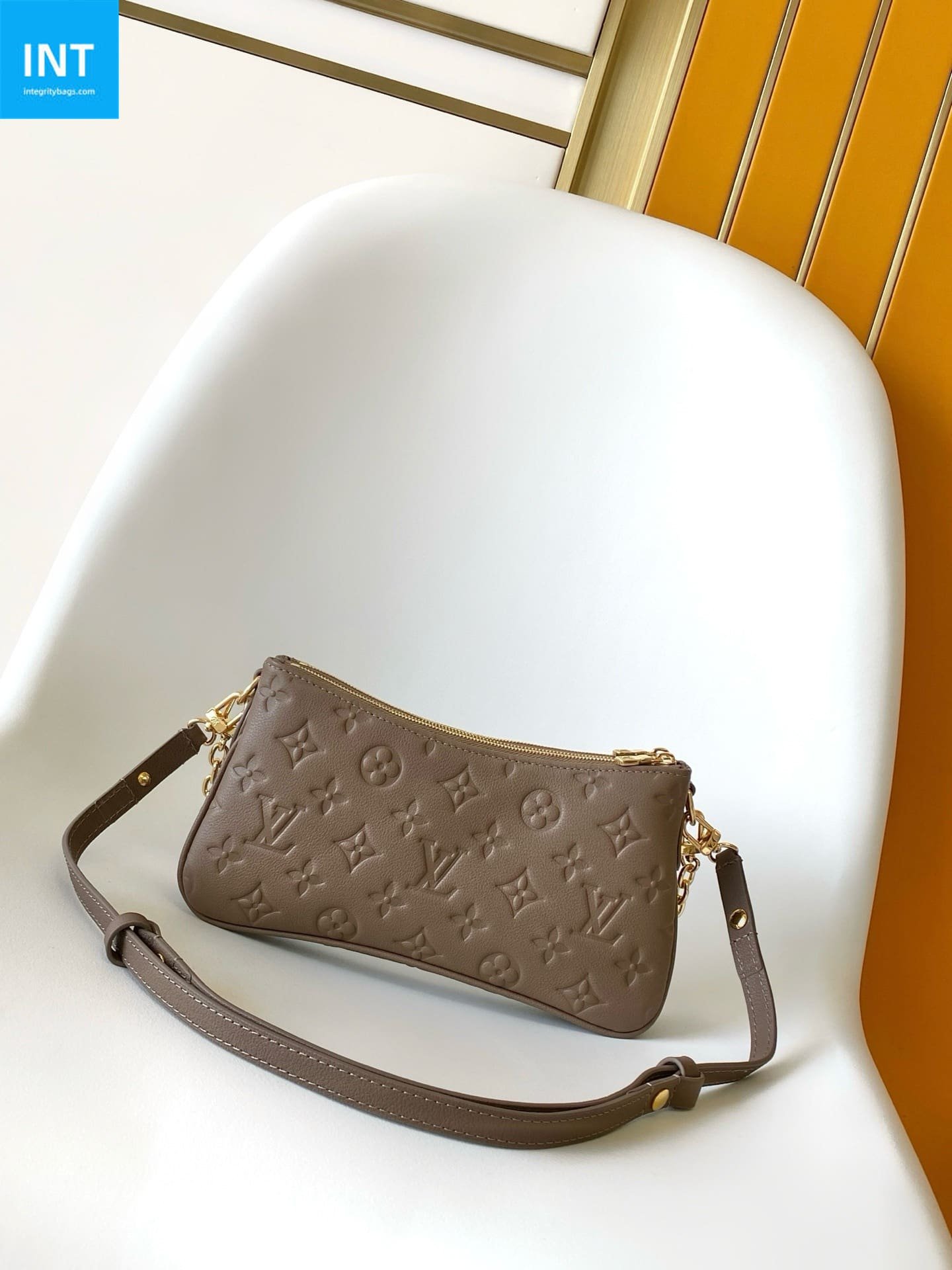 L0vis Vvtt0n M25816 Pochette Liv