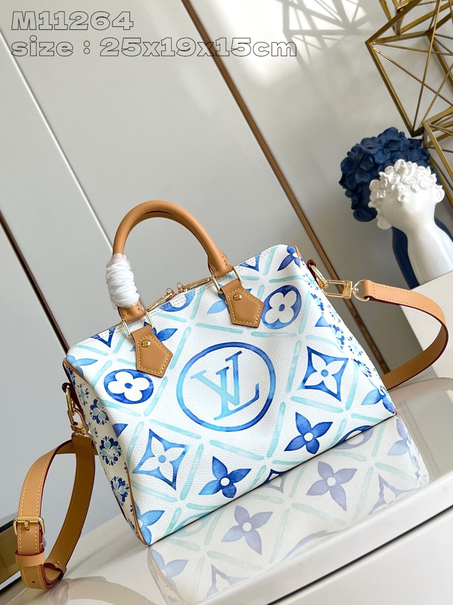 L0vis Vvtt0n M11264 SPEEDY BANDOULIÈRE 25