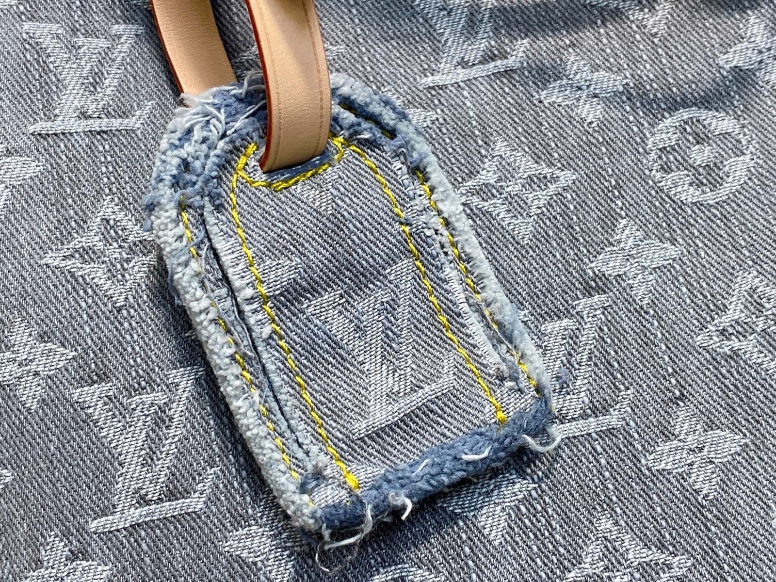 L0vis Vvtt0n M13289 CarryAll MM