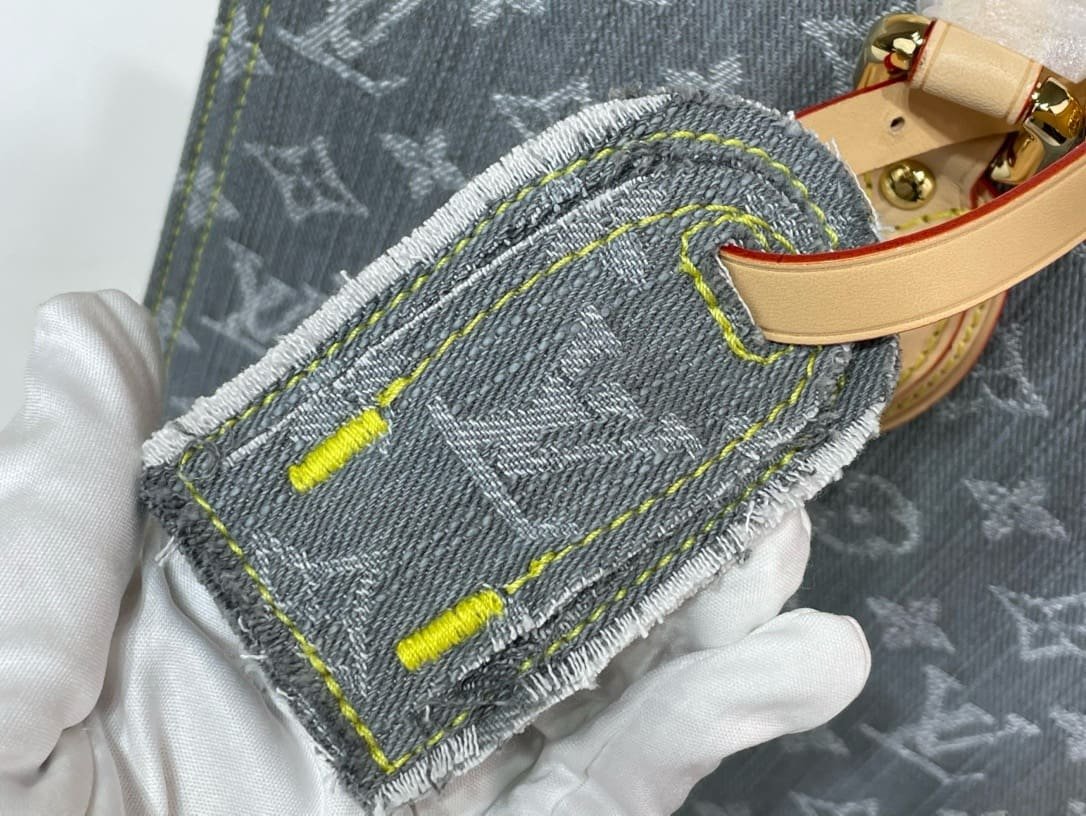 L0vis Vvtt0n M13189 OnTheGo MM