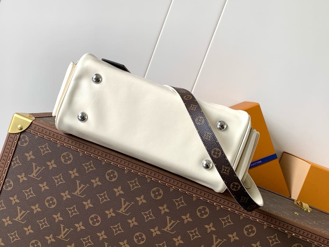 L0vis Vvtt0n M12965 Speedy Cargo Vibe
