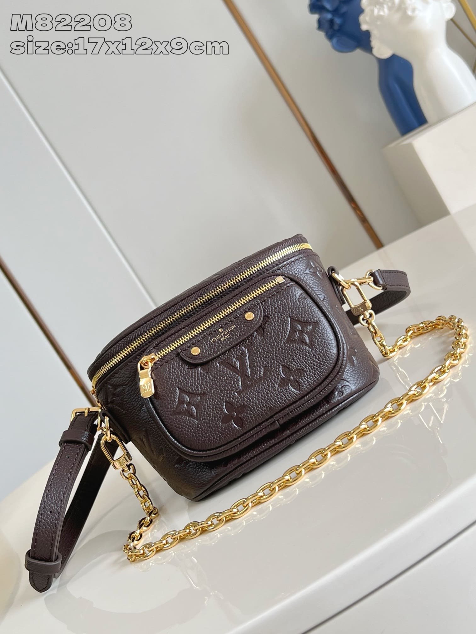L0vis Vvtt0n M13827 Mini Bumbag