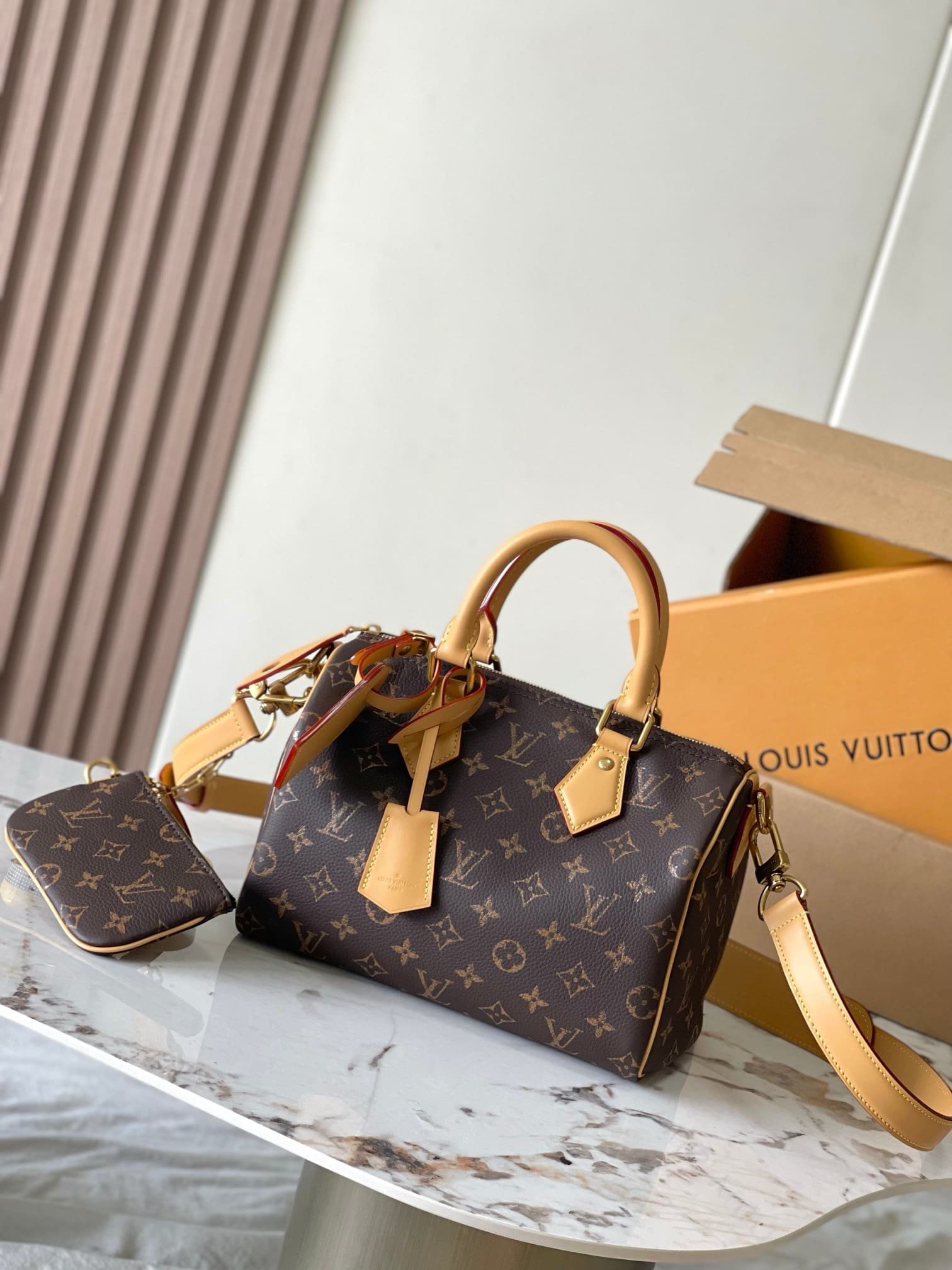 L0vis Vvtt0n M24443 Speedy P9 Bandoulière 25 (top quality)
