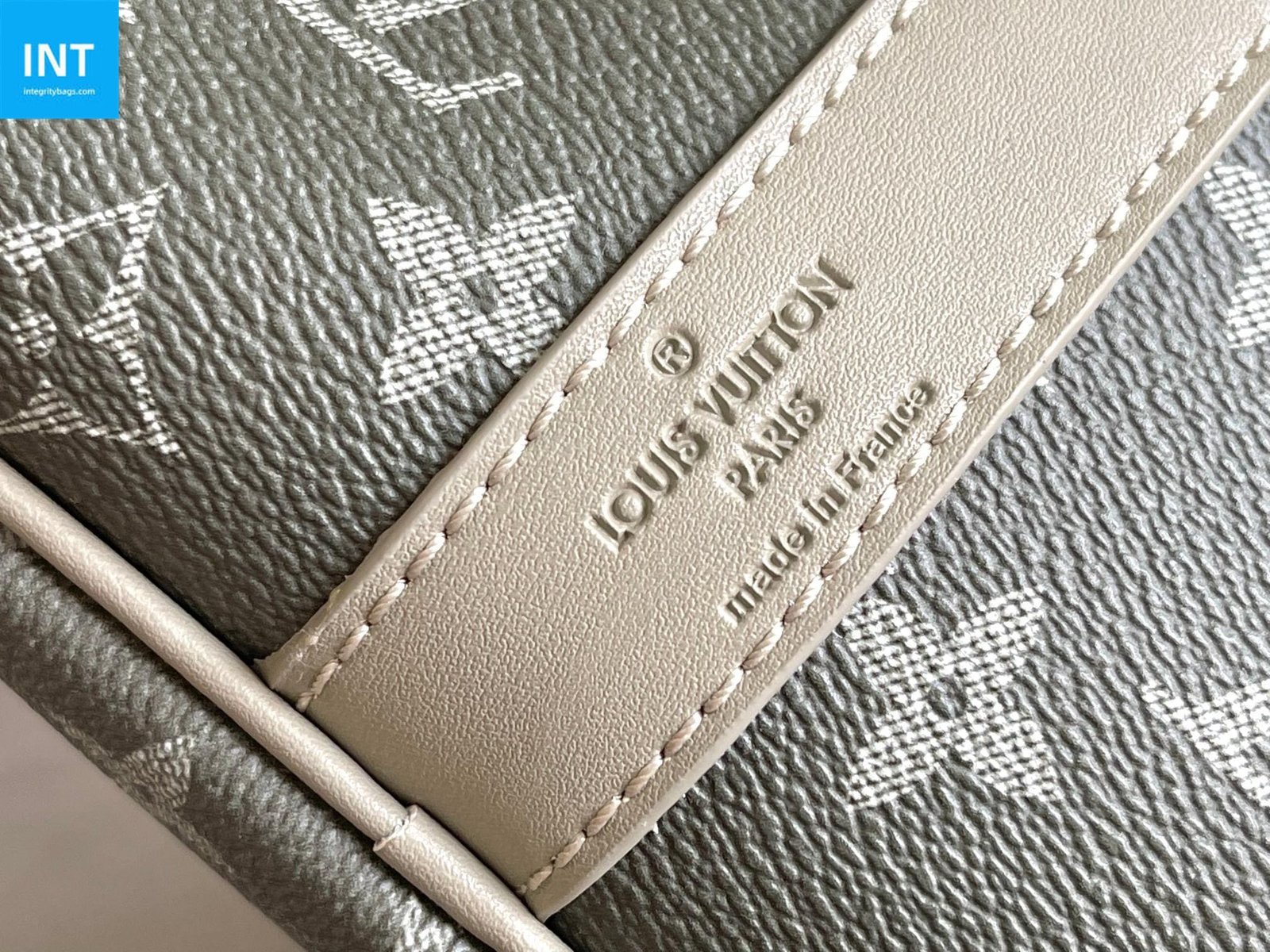 L0vis Vvtt0n M11718 KEEPALL BANDOULIÈRE 45 travel bag