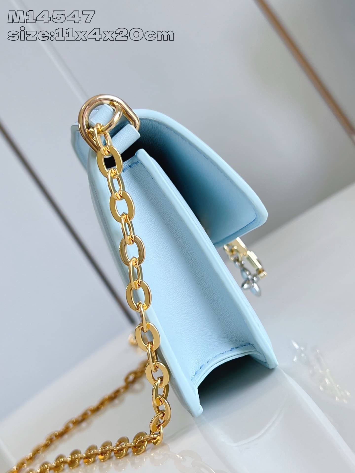 L0vis Vvtt0n M14547 Wallet On Chain LV Bloom