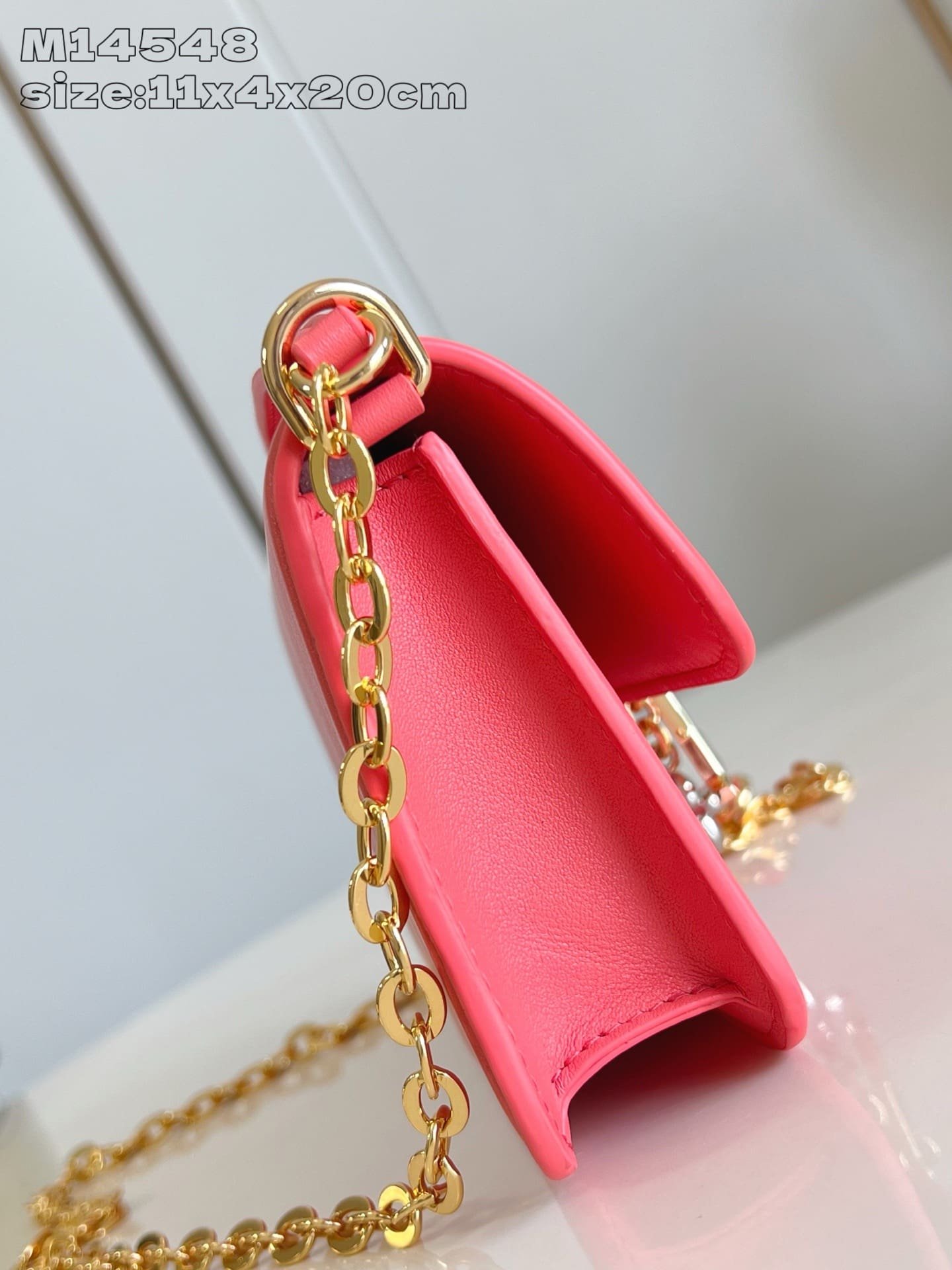 L0vis Vvtt0n M14548 Wallet On Chain LV Bloom