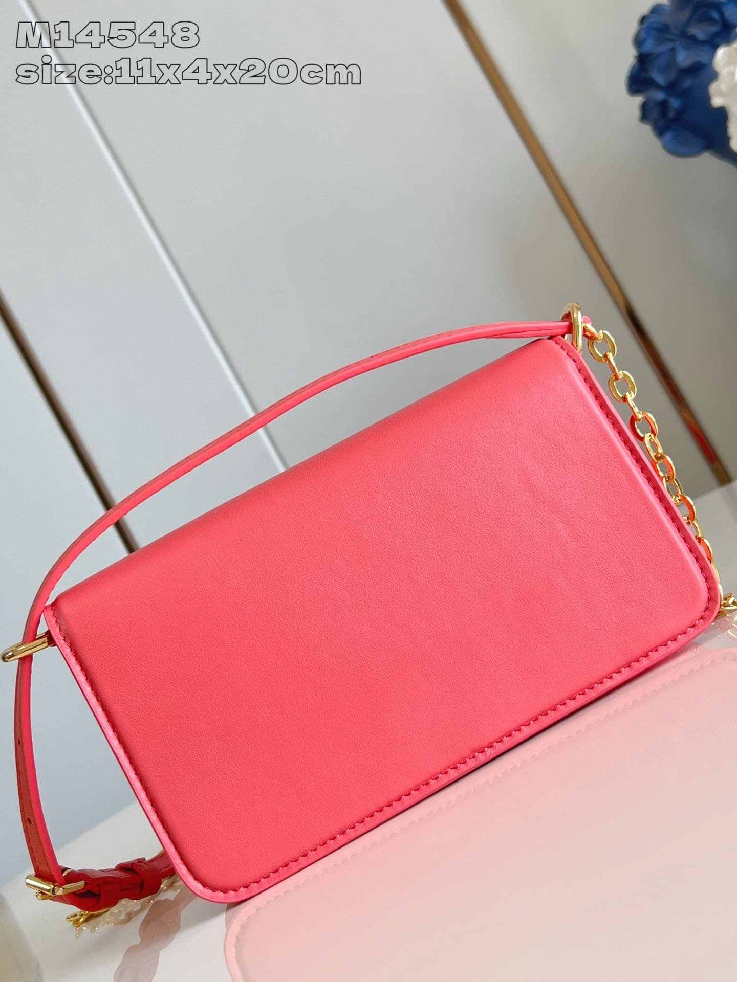 L0vis Vvtt0n M14548 Wallet On Chain LV Bloom