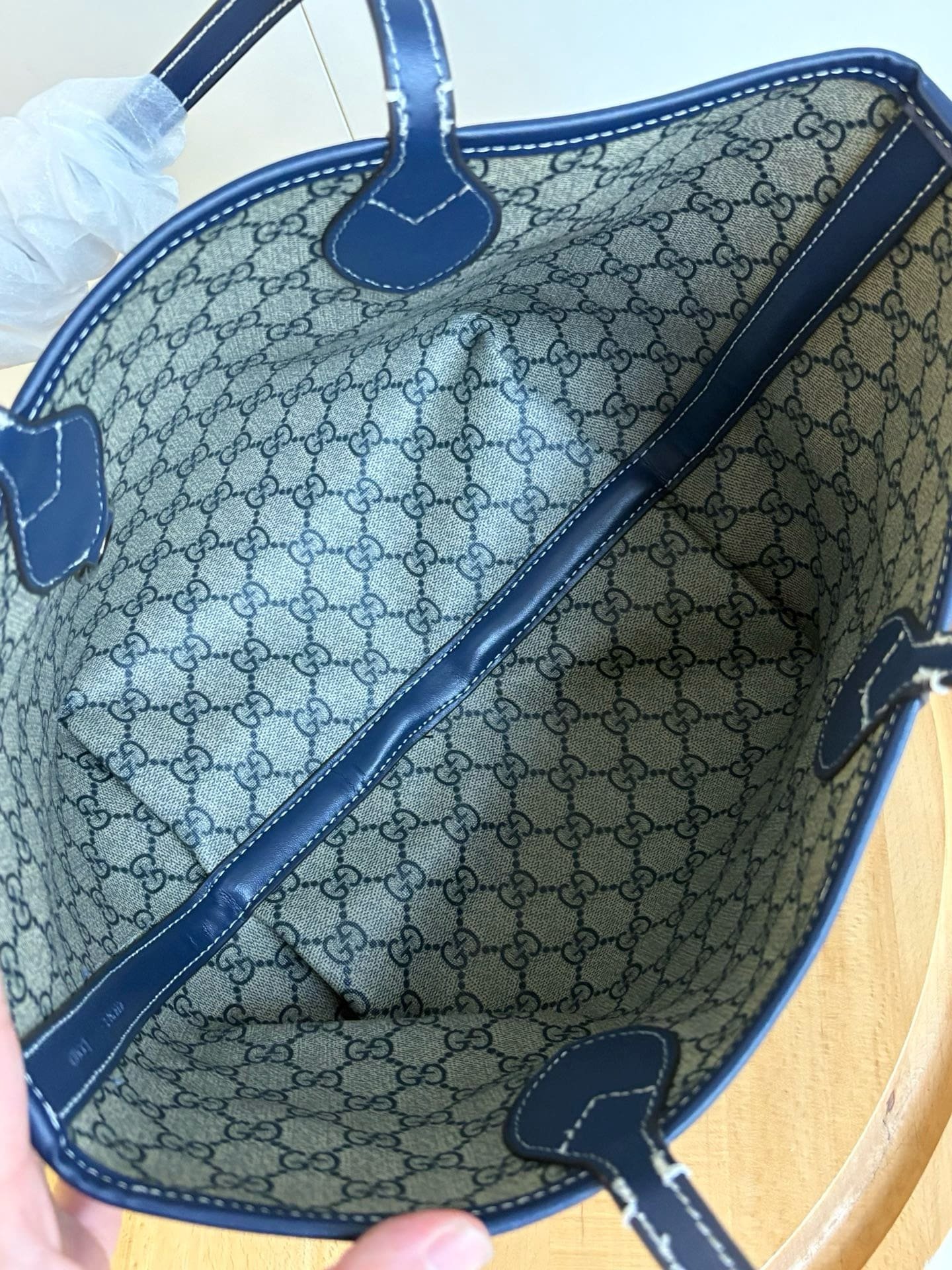 Gvc*1 TOTISSIMA SMALL REVERSIBLE TOTE