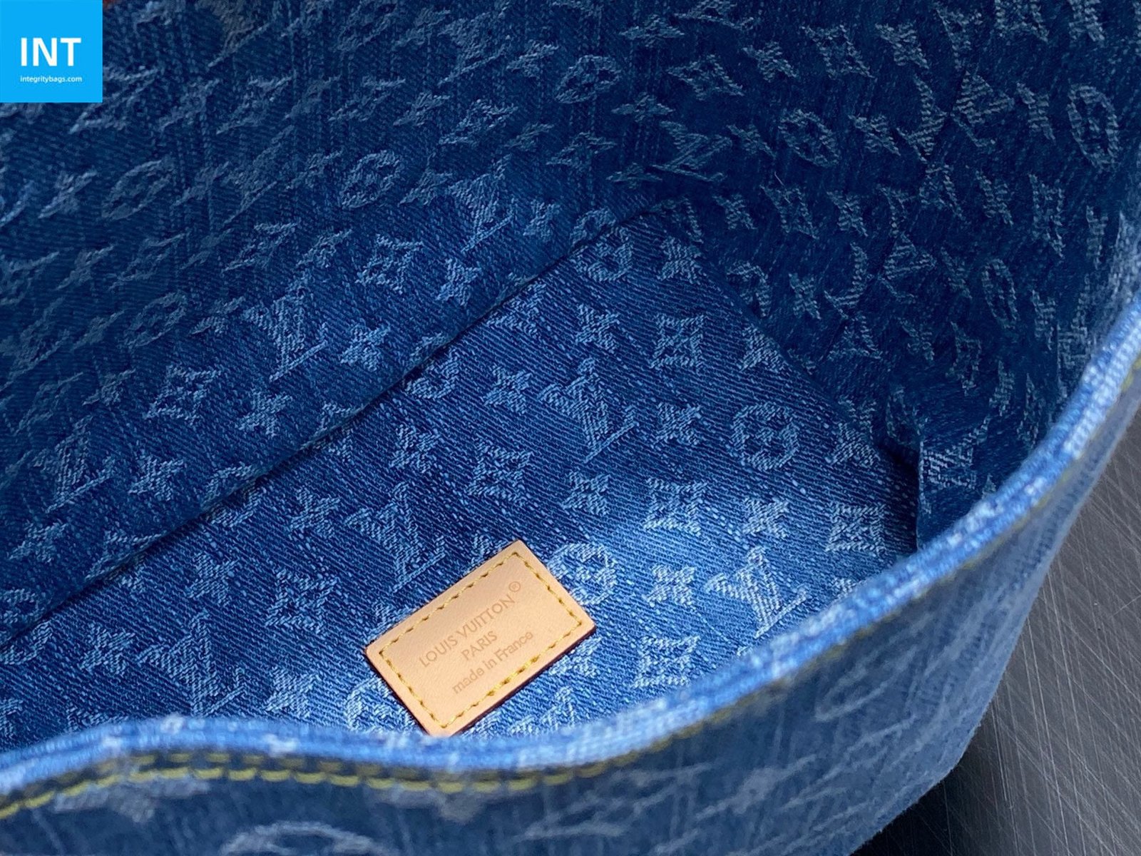 L0vis Vvtt0n M28107 All In BB