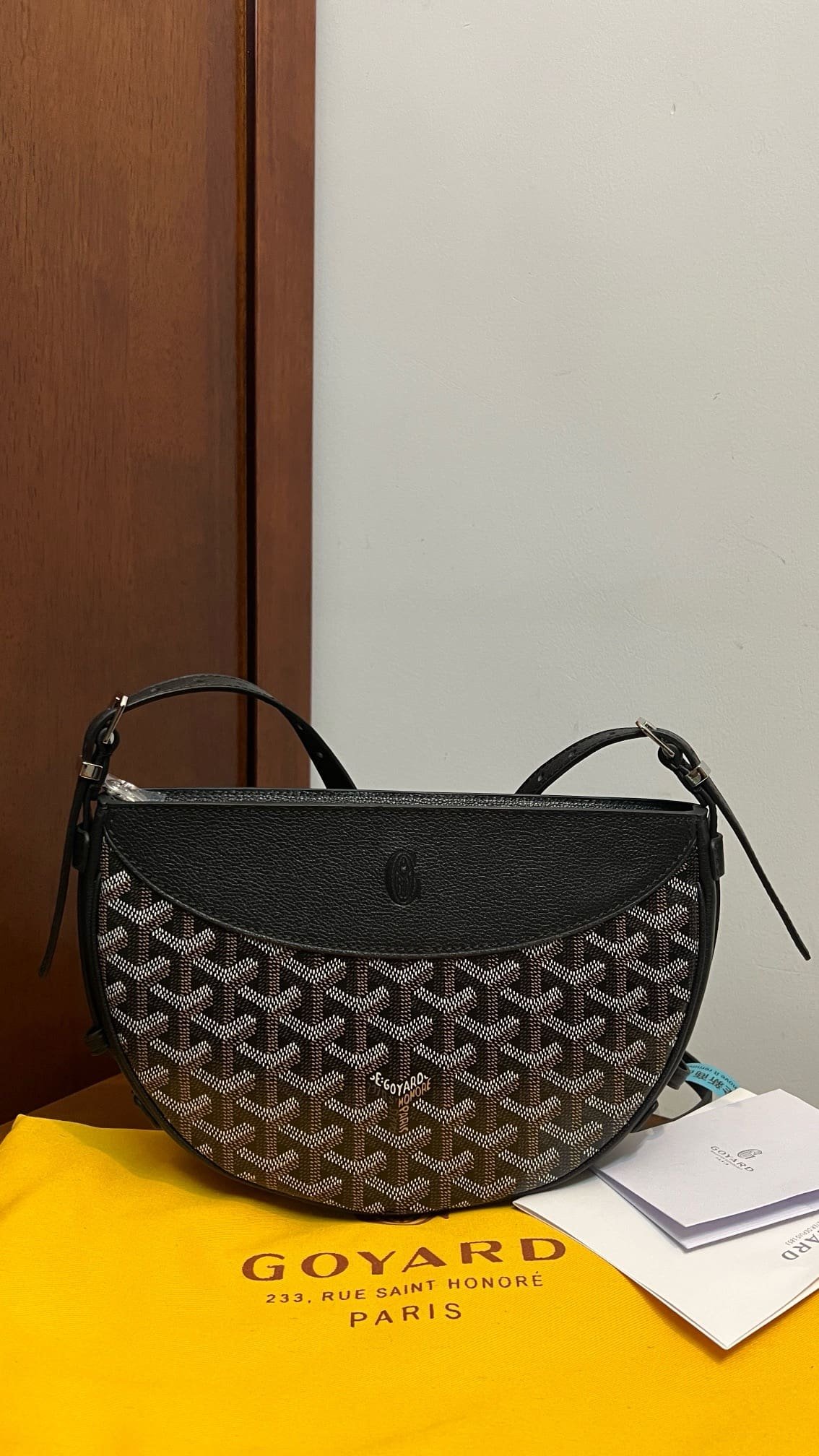 G09ard Hirondelle bag