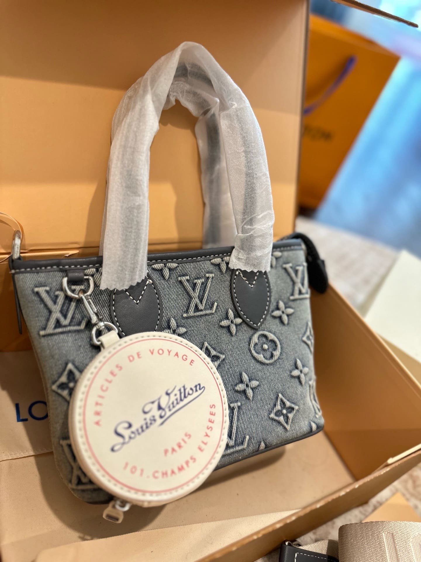 L0vis Vvtt0n mini tote bag