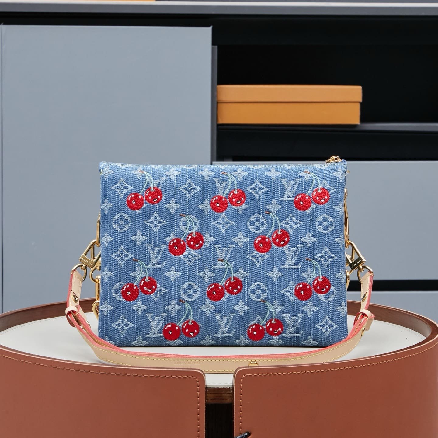 L0vis Vvtt0n M14978 LV x TM Coussin PM