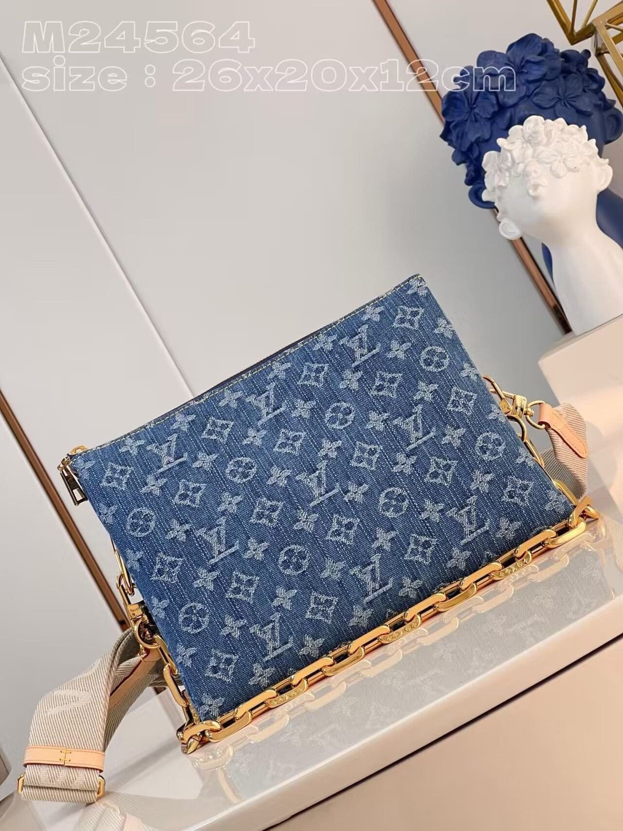 L0vis Vvtt0n M24564 NEW Coussin PM