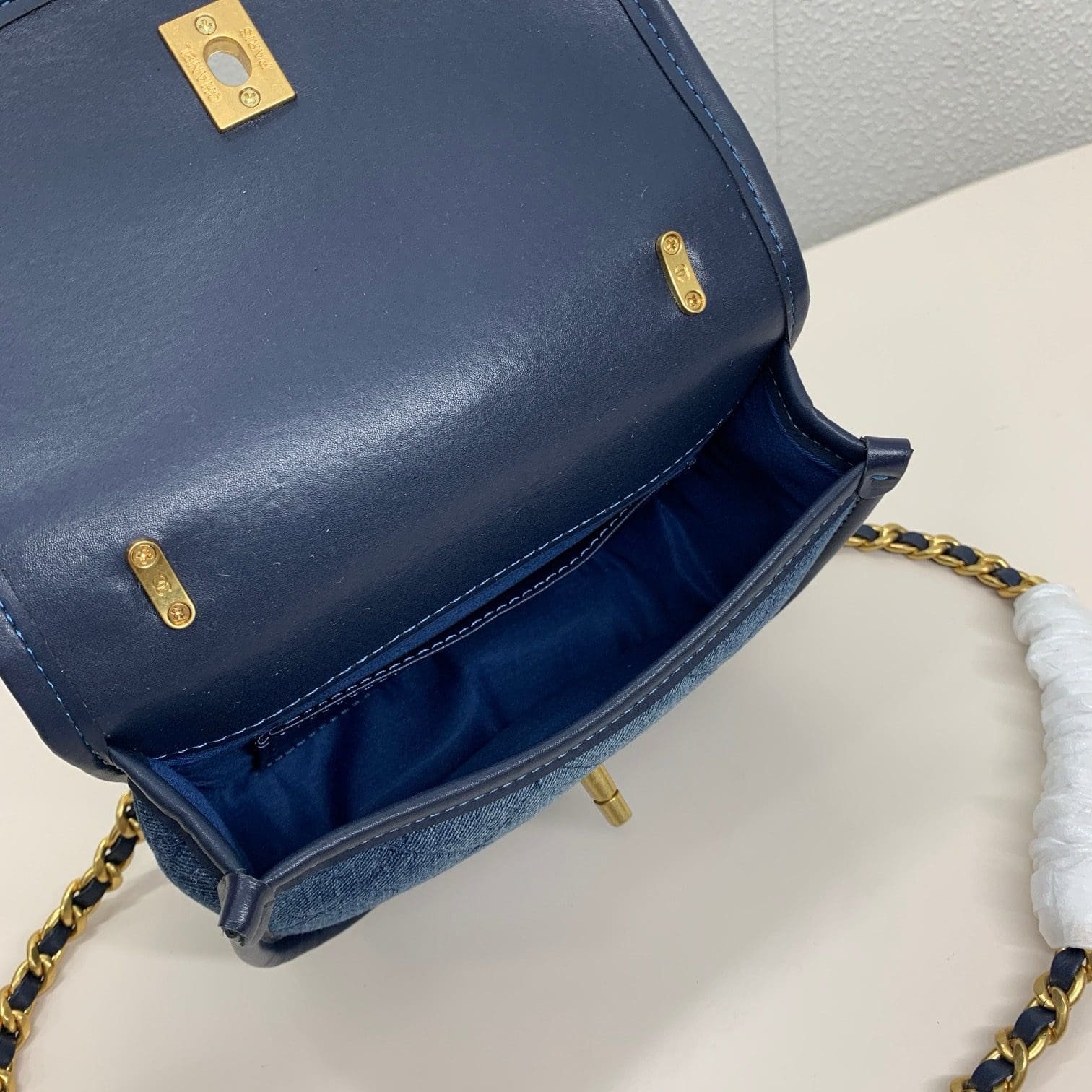 Ch**el 24C saddle bag