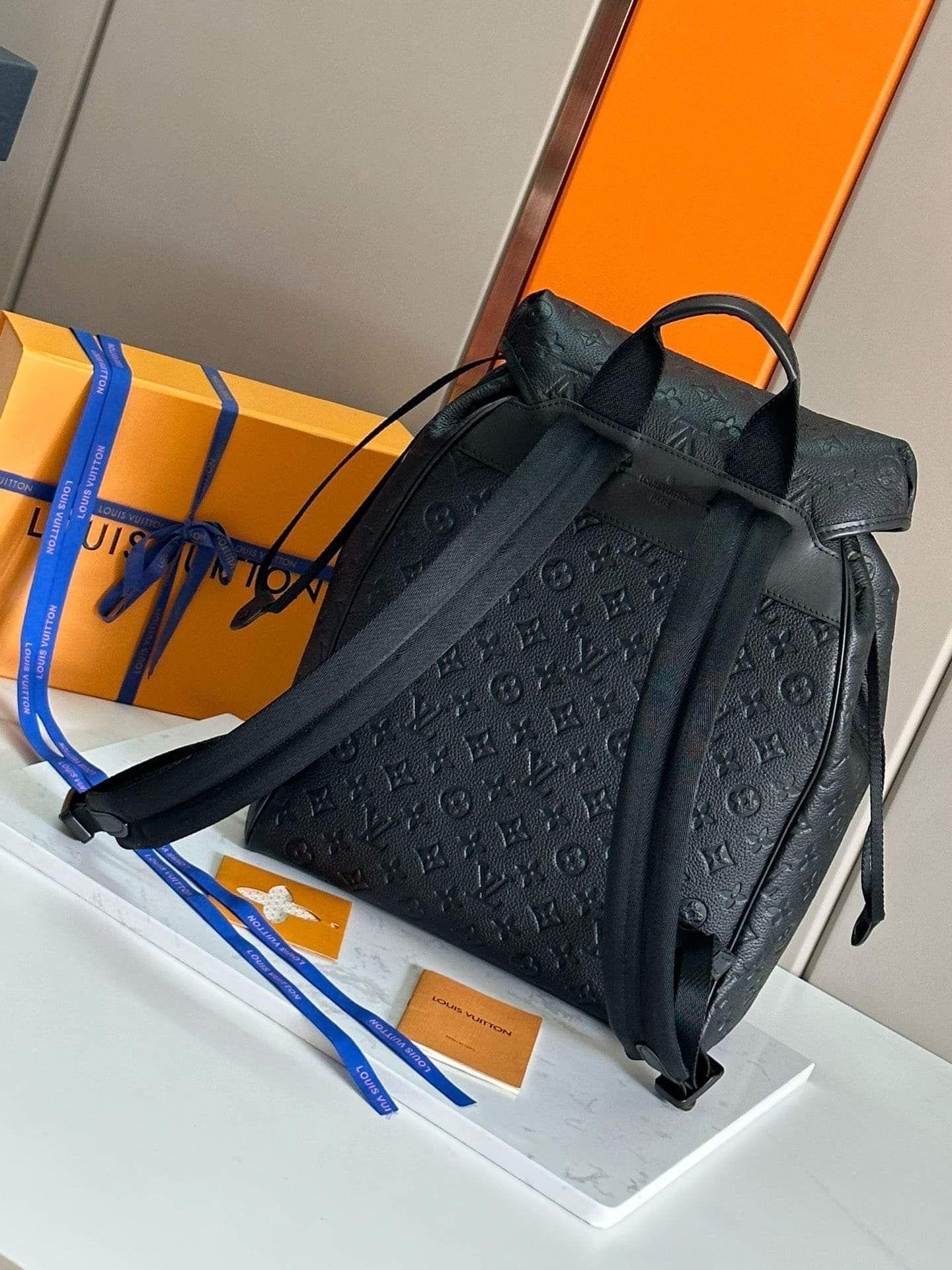 L0vis Vvtt0n M23127 Montsouris Backpack