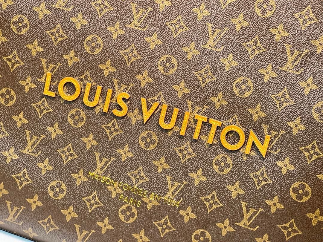 L0vis Vvtt0n Shopper Medium
