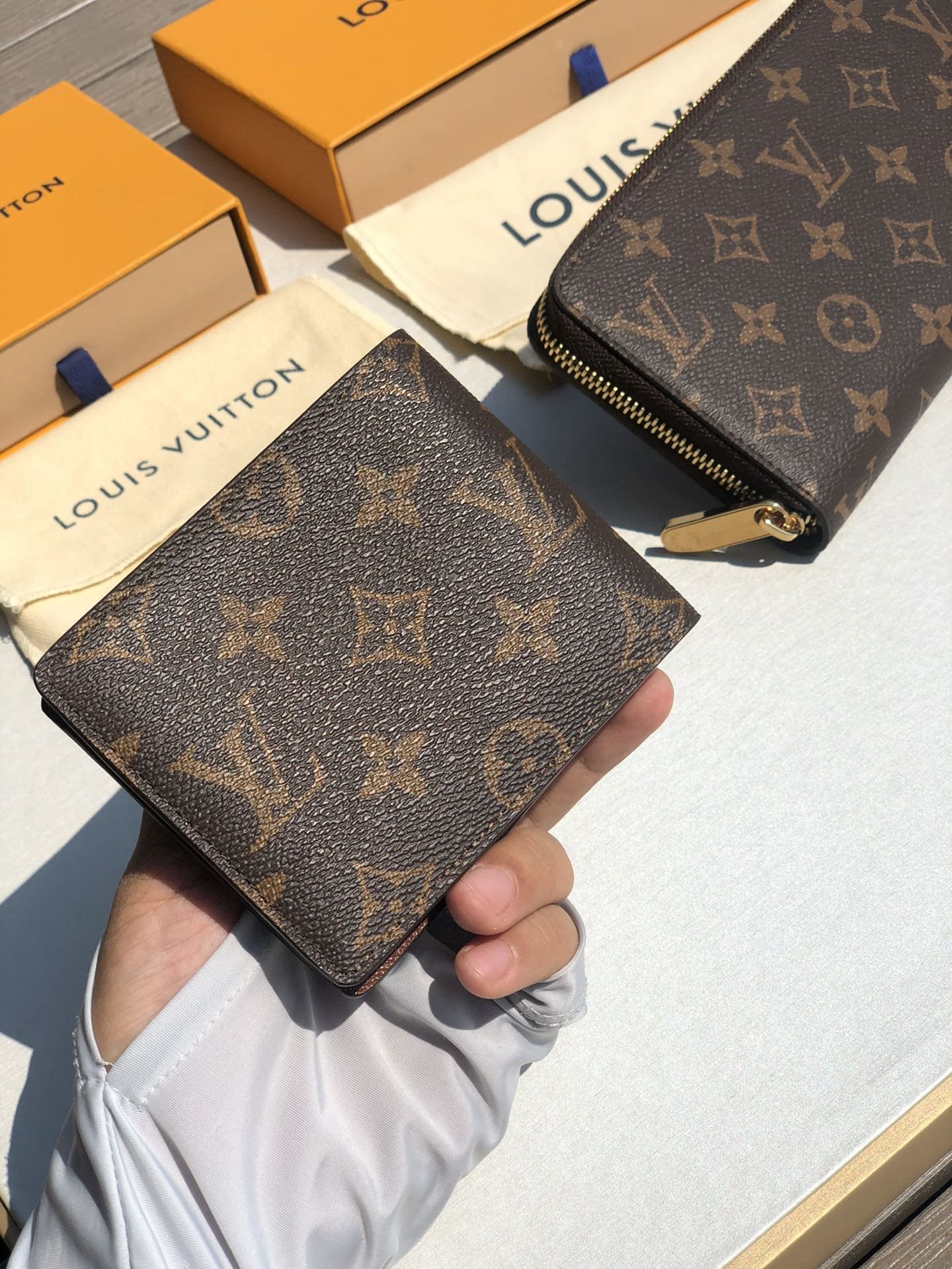 L0vis Vvtt0n Marco Wallet M61675