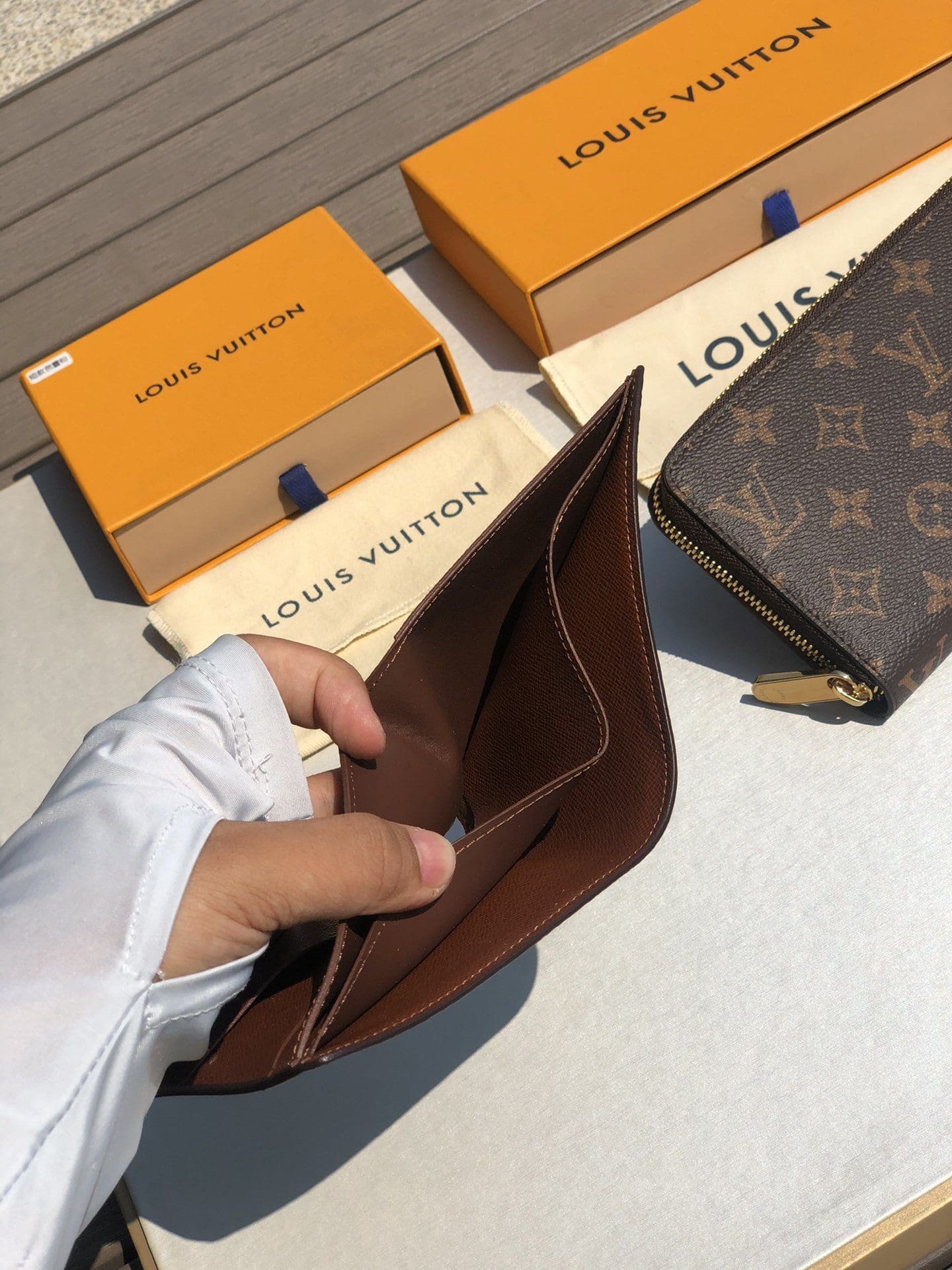 L0vis Vvtt0n Marco Wallet M61675