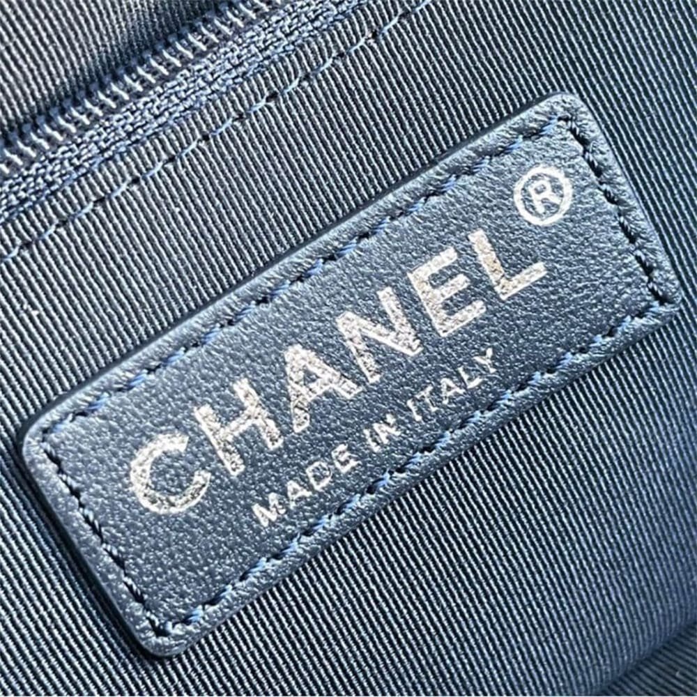Ch**el’S GABRIELLE SMALL HOBO BAG