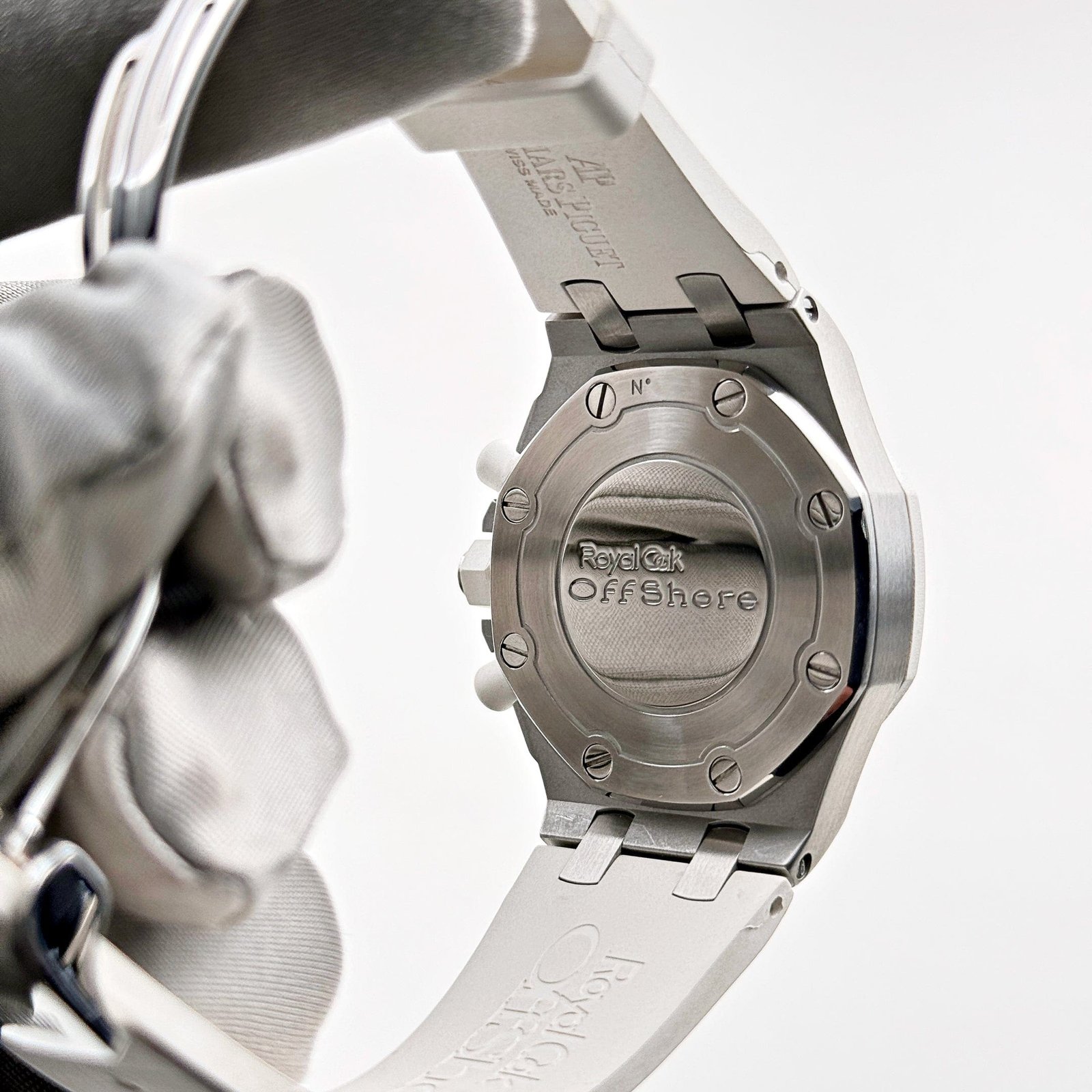 Audemars P1g*et Royal Oak Offshore 26048SK.ZZ.D010CA.01 Stainless Steel White Dial D1am0nd Bezel