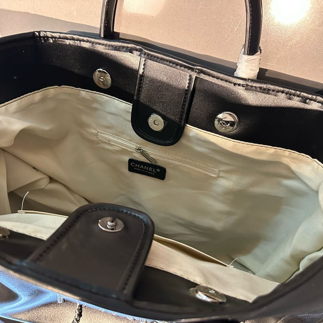 Ch**el LARGE TOTE